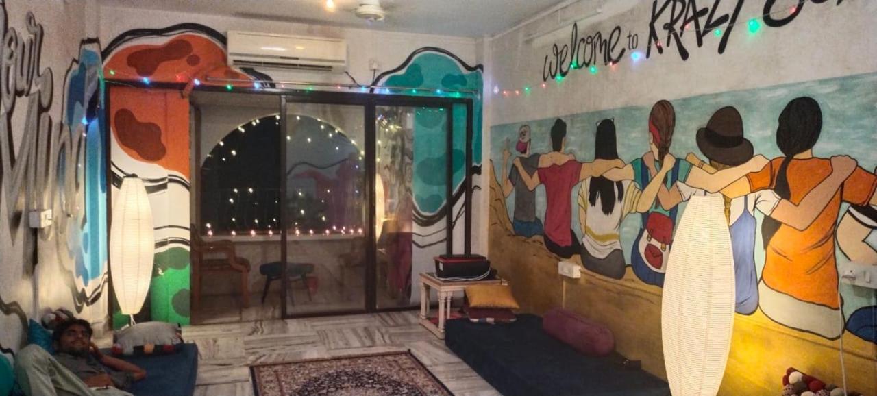 Krazy Solo Hostel Bombay Eksteriør billede